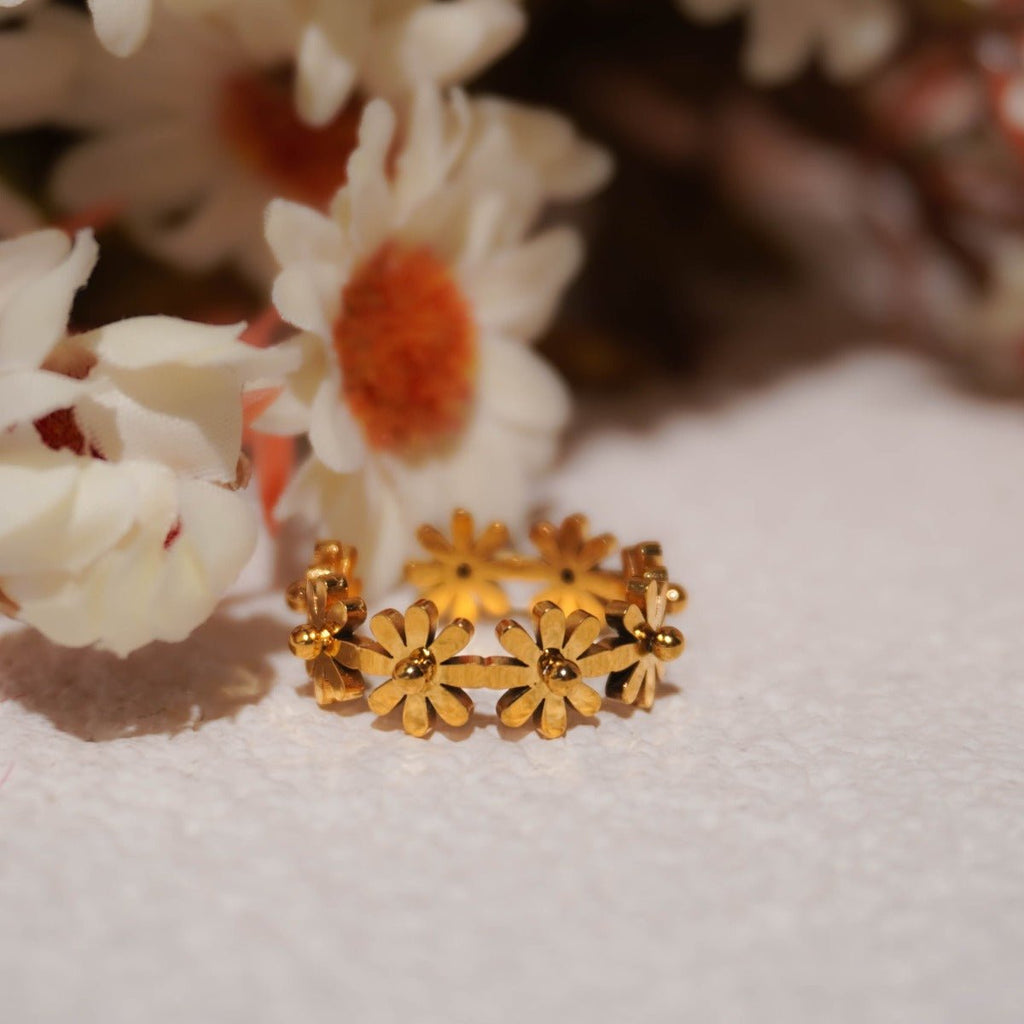 Daisy Cluster Ring - Roseraie Gal