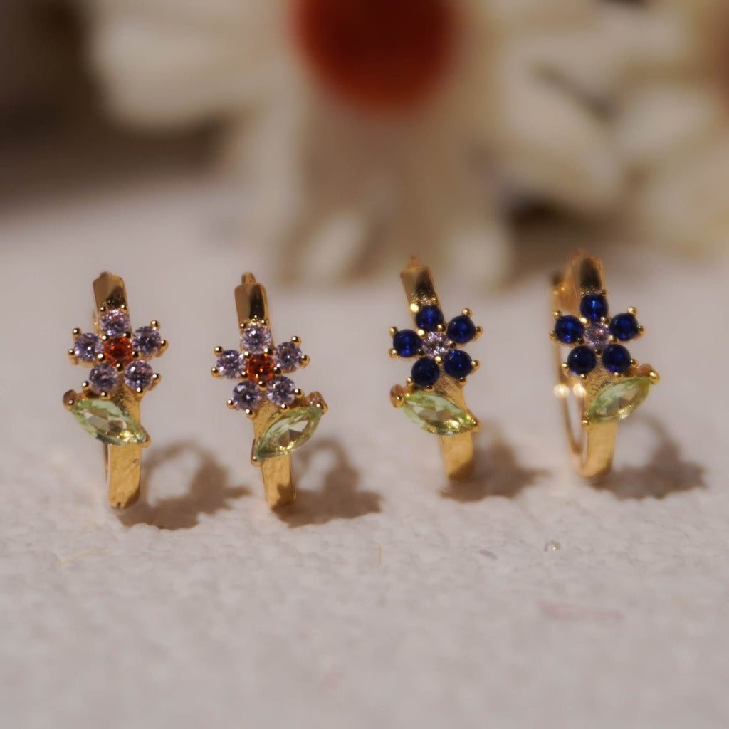 Floral Huggie Earrings - Roseraie Gal