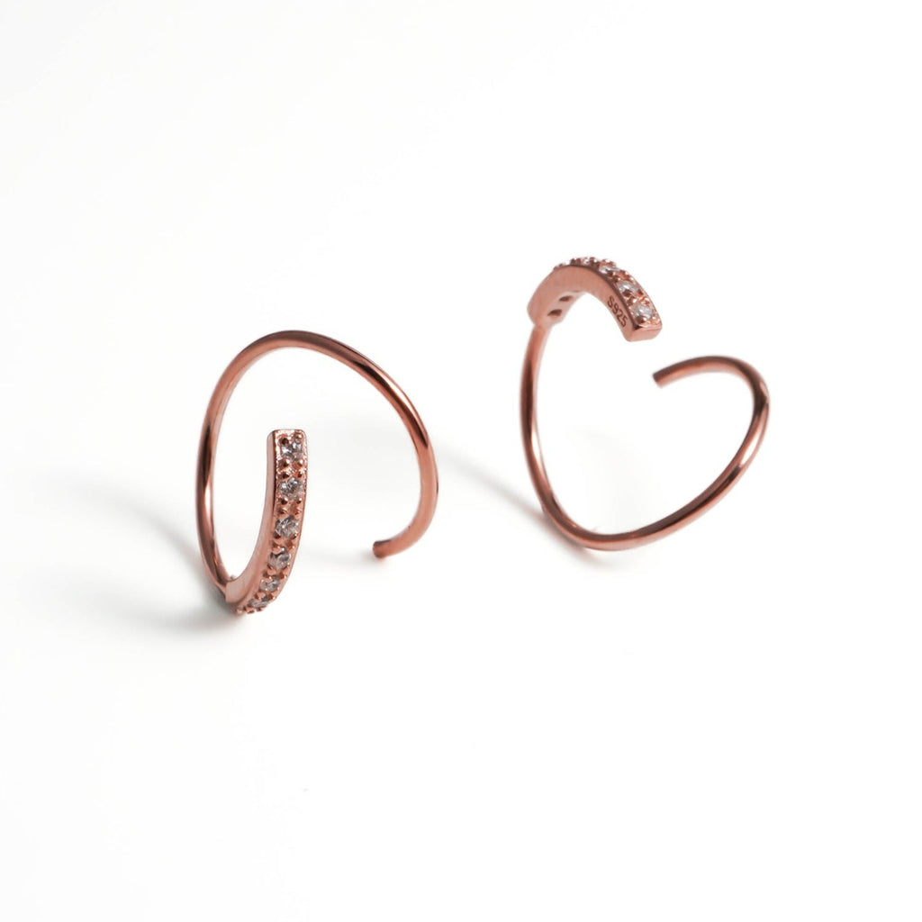 Selena Spiral Hoop Twist Earrings - Roseraie Gal