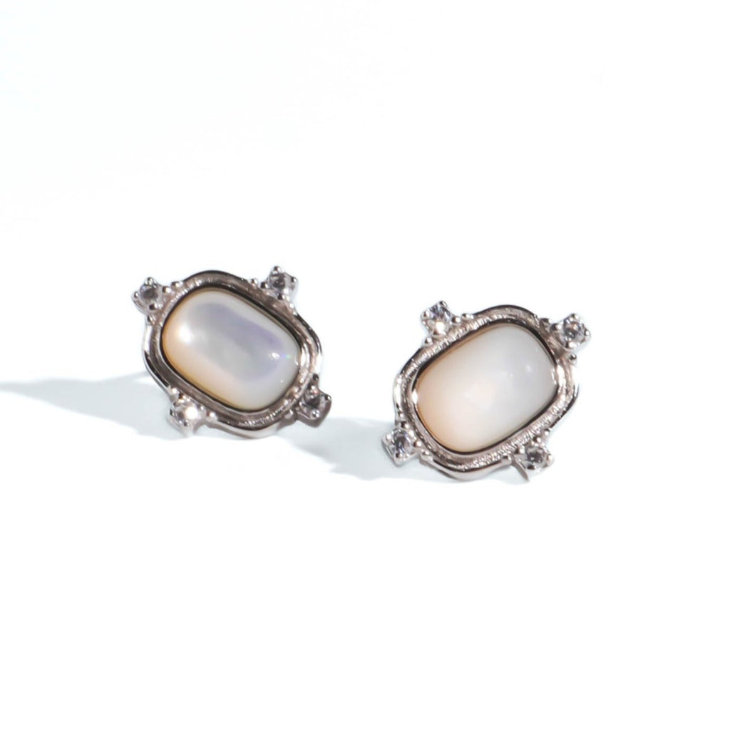 Serene Glow Mother of Pearl Studs - Roseraie Gal