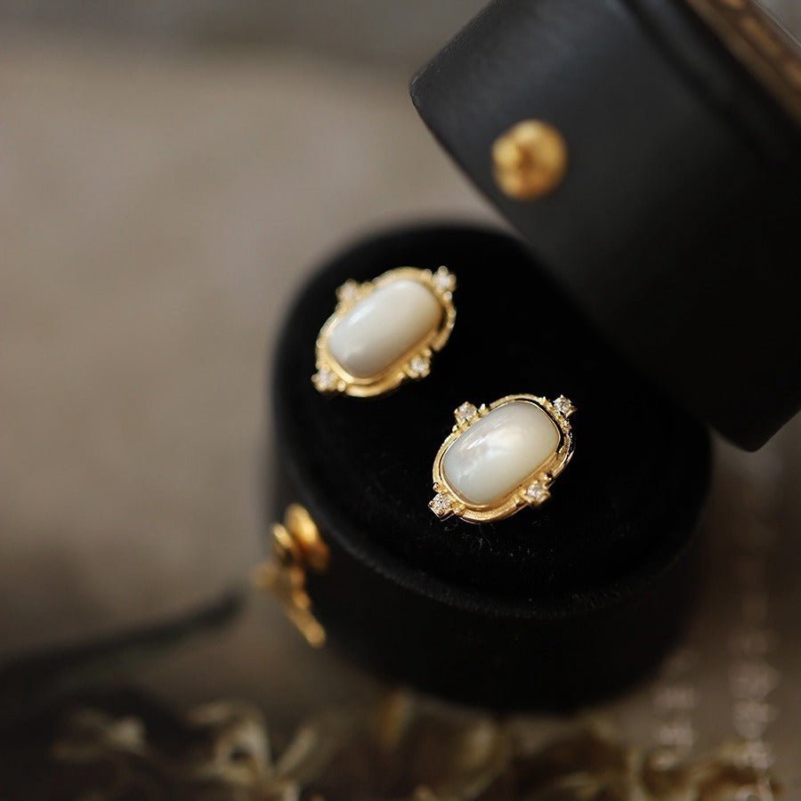 Serene Glow Mother of Pearl Studs - Roseraie Gal