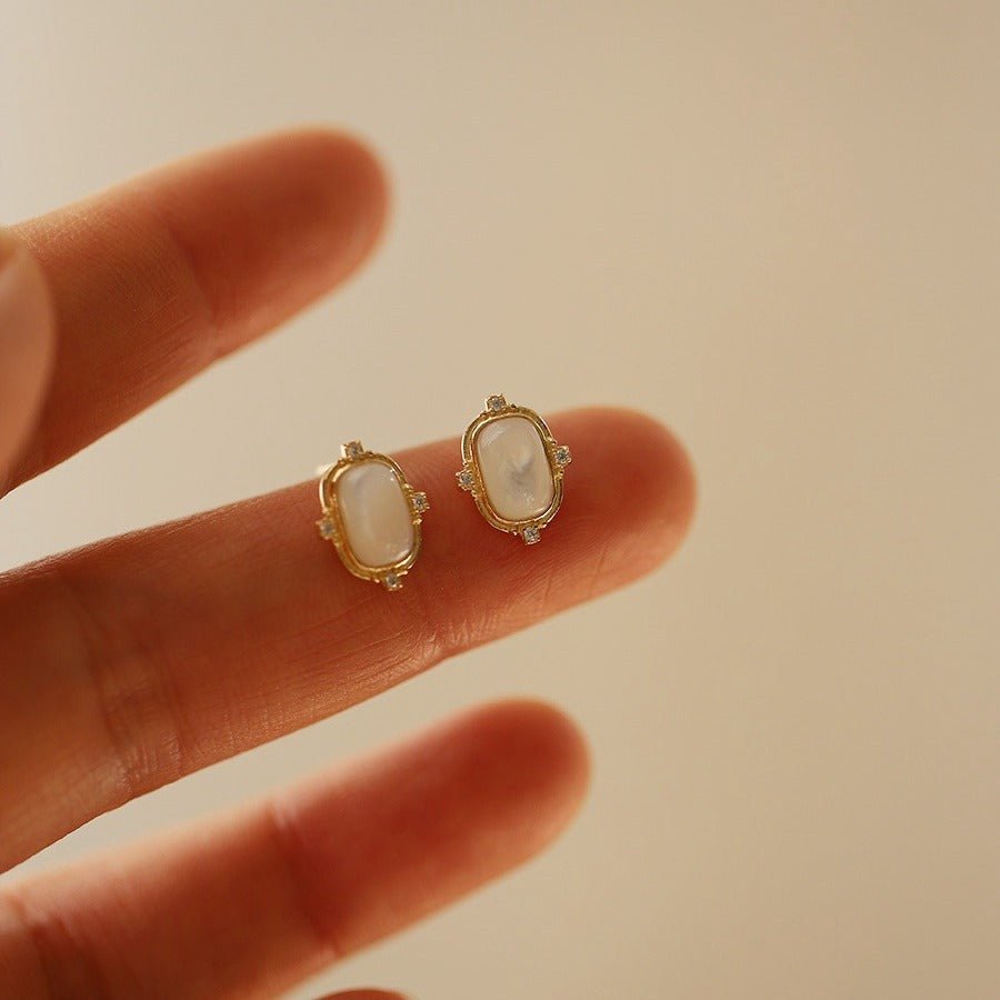 Serene Glow Mother of Pearl Studs - Roseraie Gal