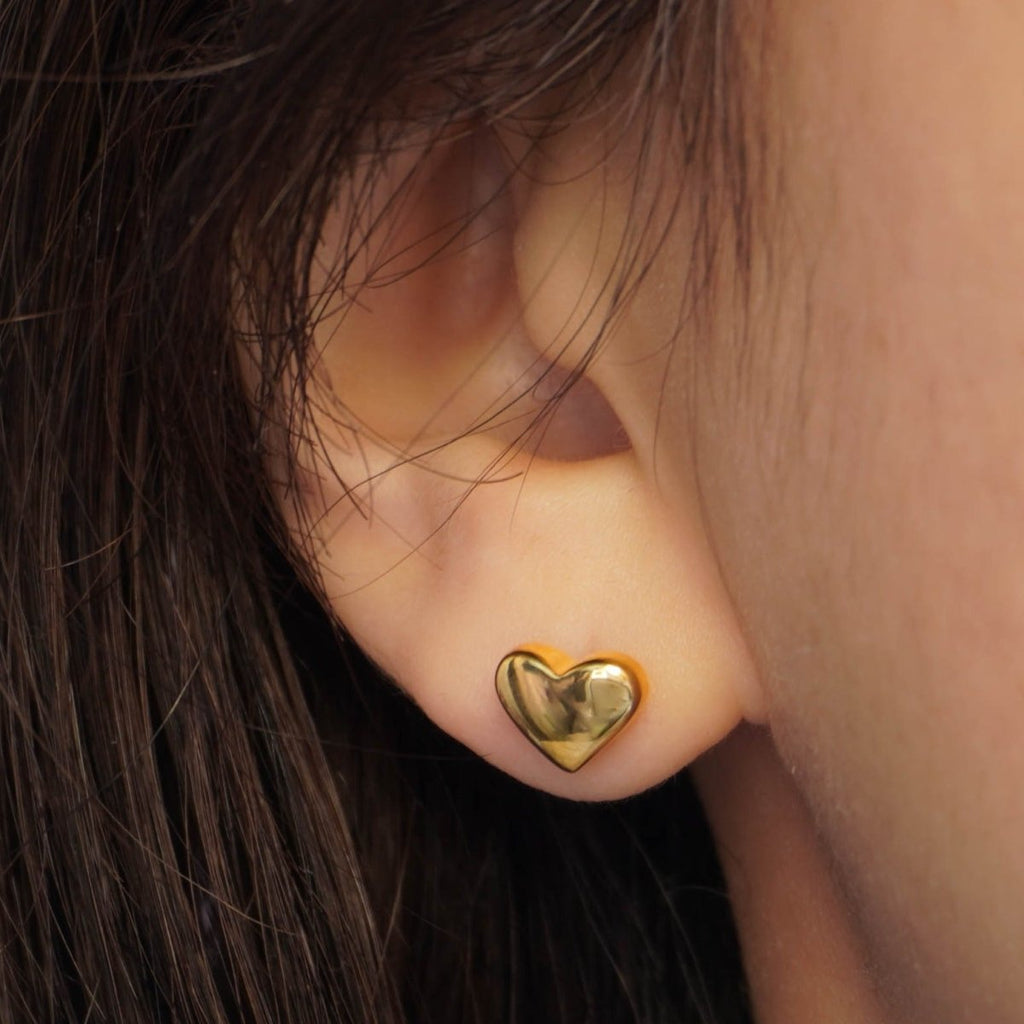 Classic Heart Stud Earrings - Roseraie Gal