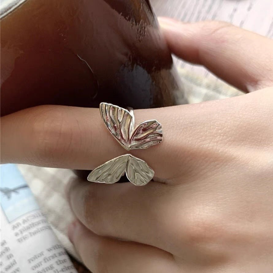 Flying Butterfly Ring - Roseraie Gal