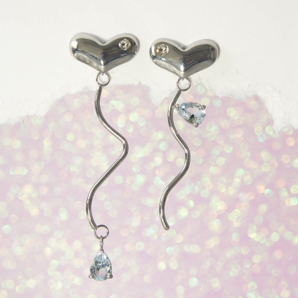 Heart and Soul Dangle Mismatched Earrings - Roseraie Gal