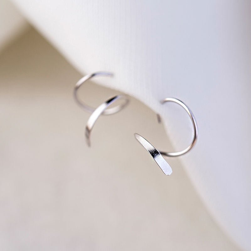 Minimal Spiral Hoop Twist Earrings - Roseraie Gal