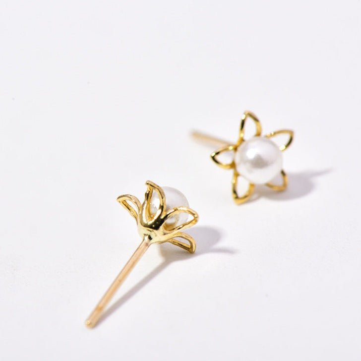 Pearl Flower Stud Earrings - Roseraie Gal