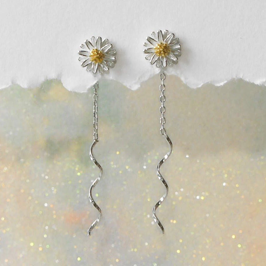 Sweet Daisy Wave Threader Earrings - Roseraie Gal