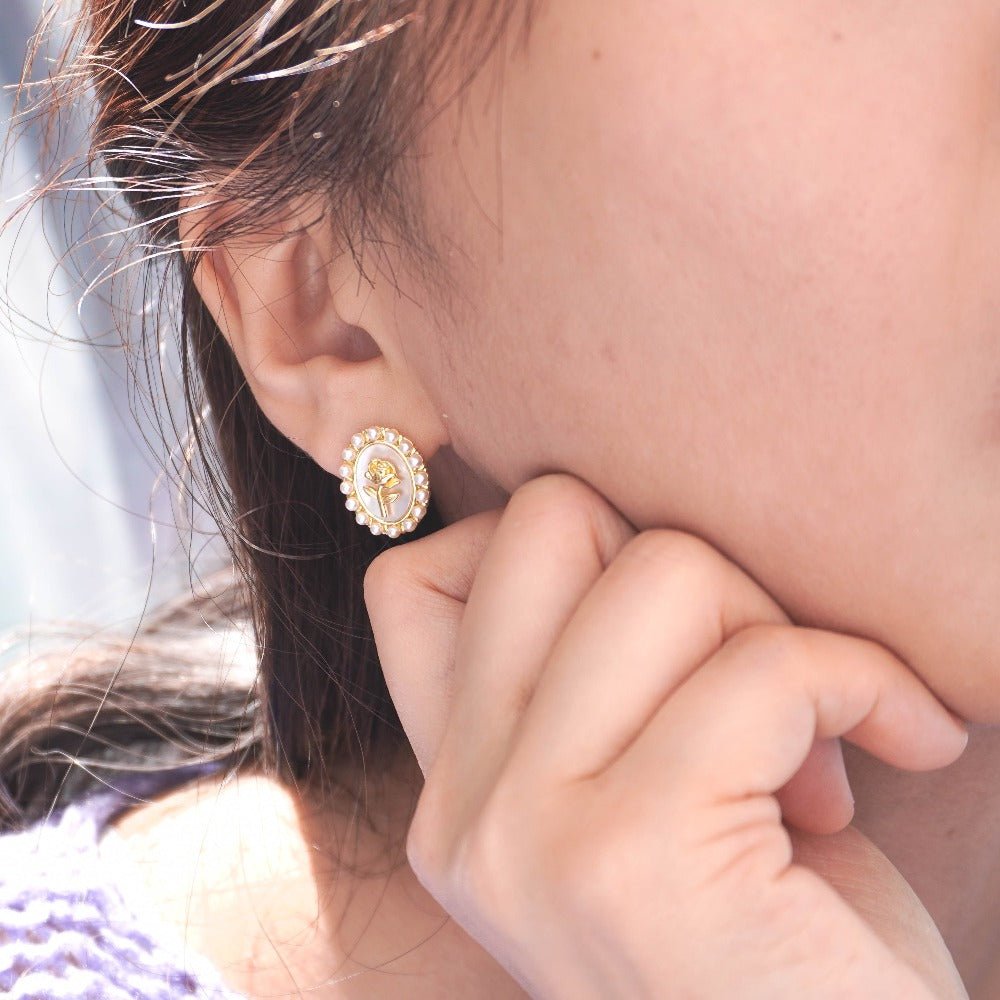 Vintage Rose Stud Earrings - Roseraie Gal
